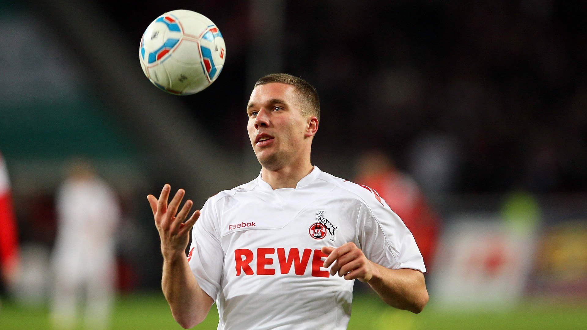 乐鱼体育在线网站-世界杯预选赛中国青年队惨败 战术执行需改进，世界杯预选赛中国队怎么样了